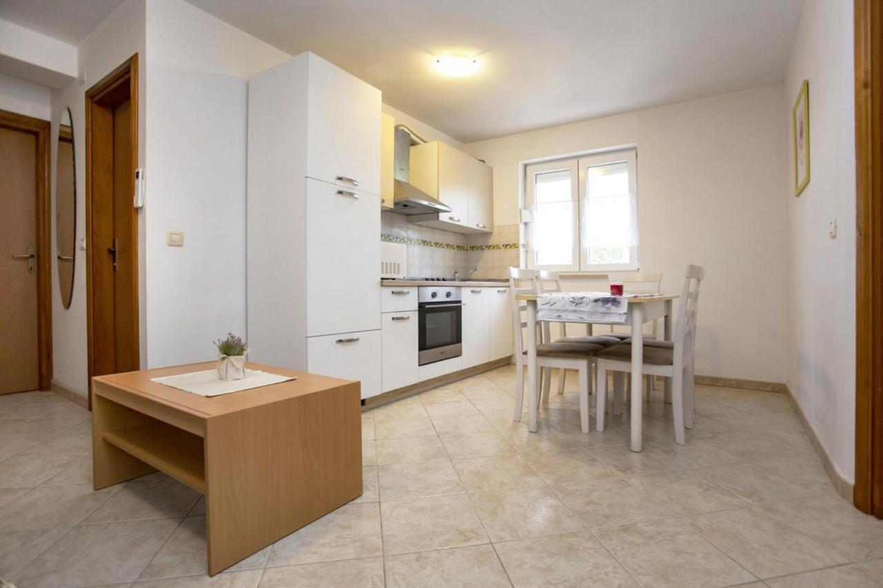 רוביני Apartments Ulika מראה חיצוני תמונה